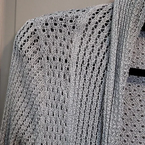 Cardigan - Picture 2 of 4